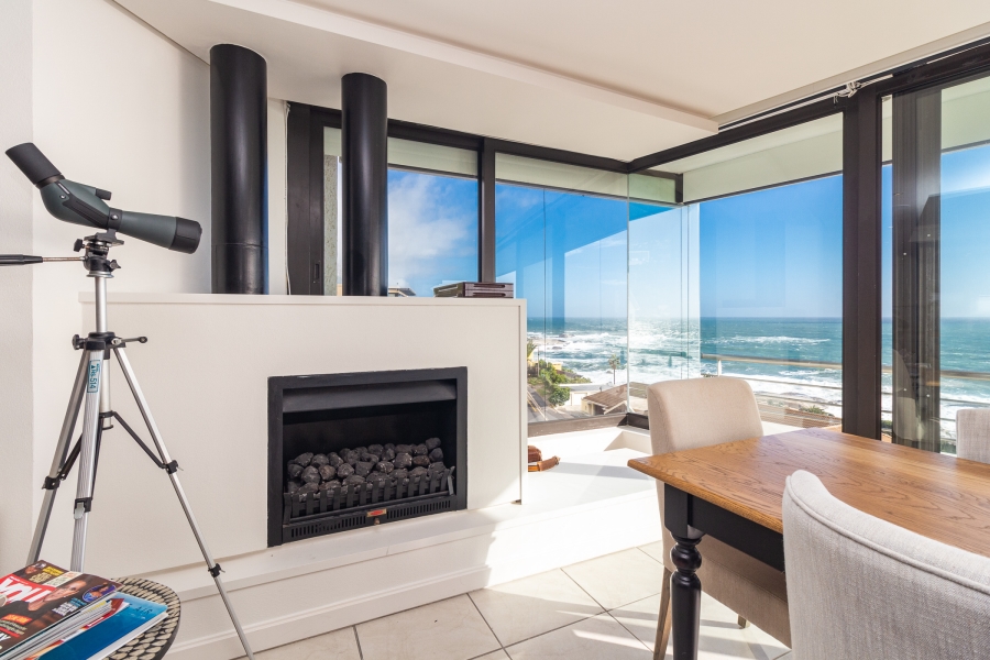To Let 4 Bedroom Property for Rent in Camps Bay Western Cape